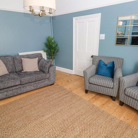 Suffolk House Villa Narberth Bagian luar foto