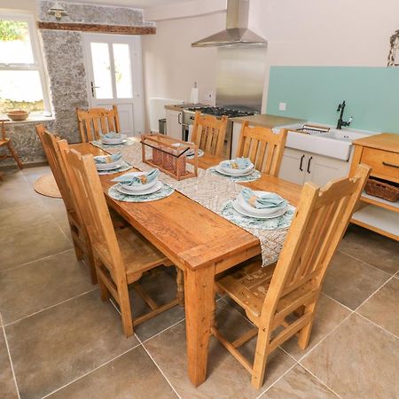Suffolk House Villa Narberth Bagian luar foto